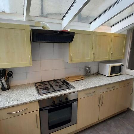 Private Guest Rooms In Tooting Londra Esterno foto